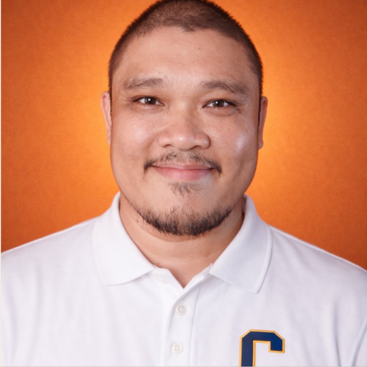 Jan Ravina, Customer Support at Custom Cup Carriers
